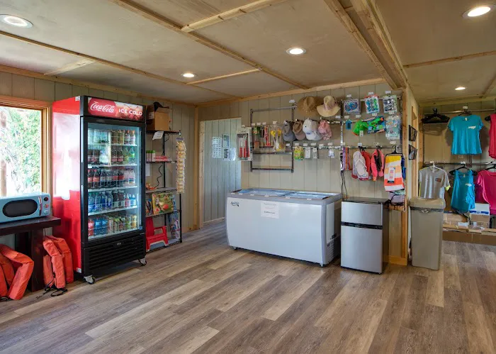 Cedar Island Ranch Picture 10