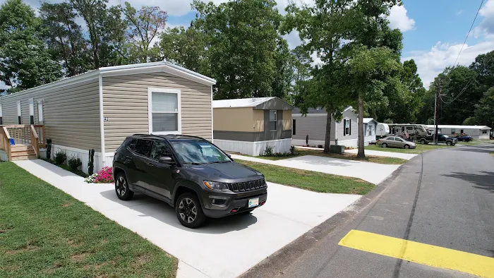 Auman Acres MHC Picture 10