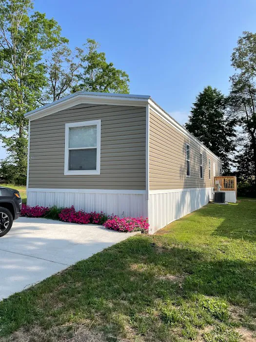 Auman Acres MHC Picture 3