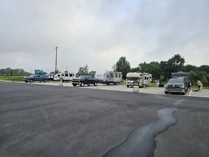 Love's RV Hookup Picture 2