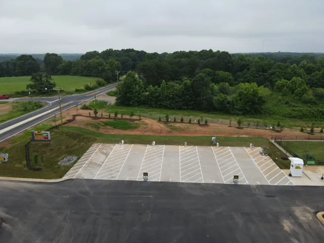 Love's RV Hookup Picture 4