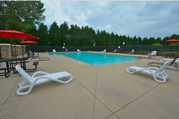 Autumn Oaks Picture 9