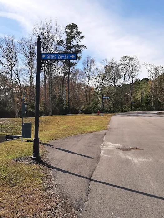 Sea Breeze RV Park Picture 6