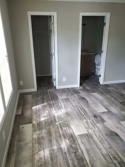 Franklin Village Picture 6