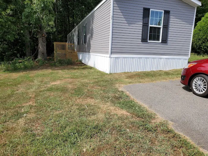 Franklin Village Picture 8