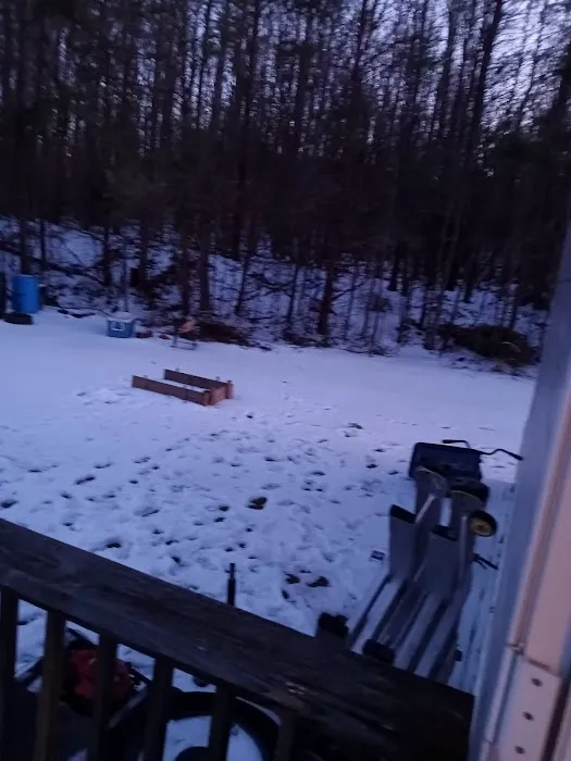 TOWN & COUNTRY MOBILE HOME PARK Picture 2