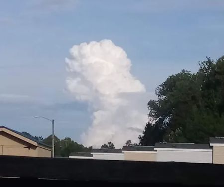 TOWN & COUNTRY MOBILE HOME PARK