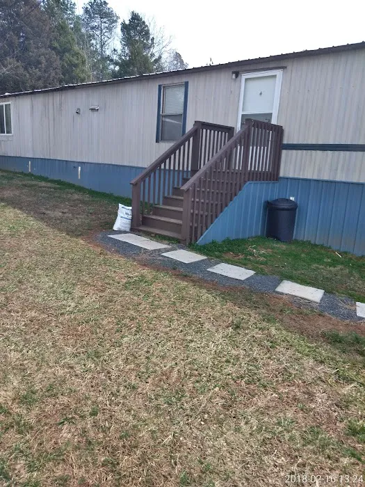 Mountain View Trailer Park Picture 2