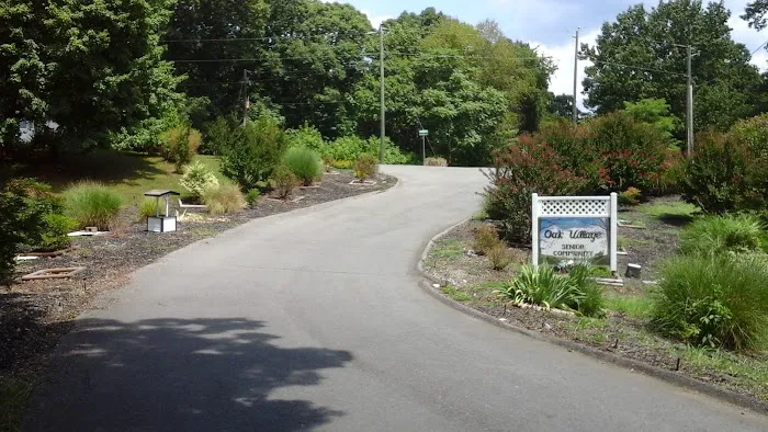 Oak Village Senior Mobile Home Park Picture 2