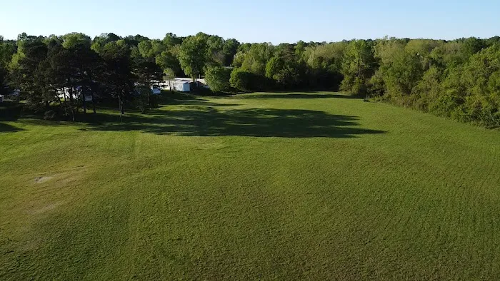 Peacehaven Mobile Home Park Picture 4