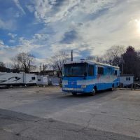 Economy Overnight Park ico