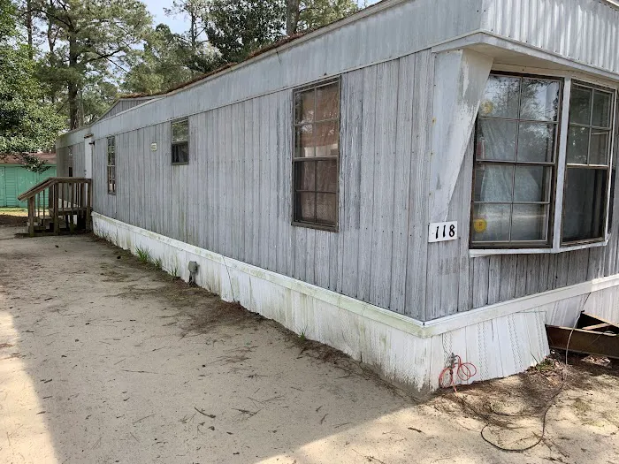 Long Leaf Mobile Home Park Picture 1