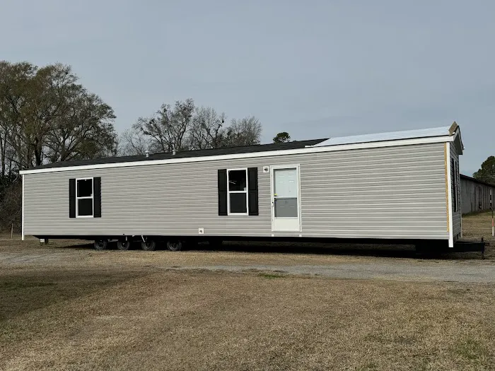 White Oaks Mobile Home Park Picture 3