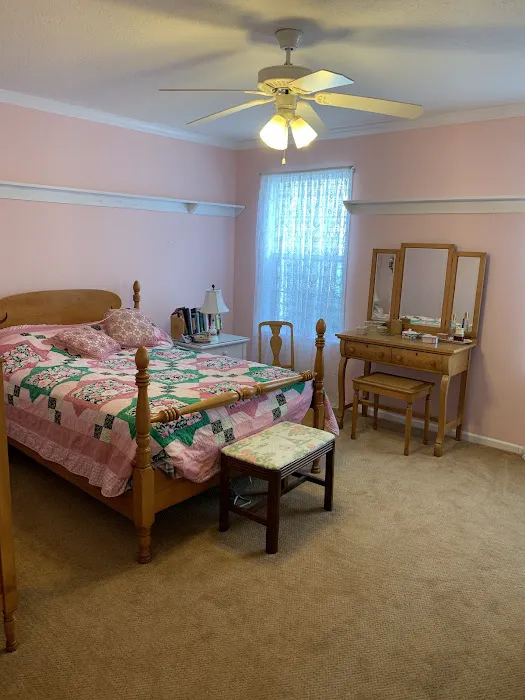 Lakeside Crossing Picture 2