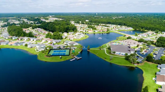 Lakeside Crossing Picture 3