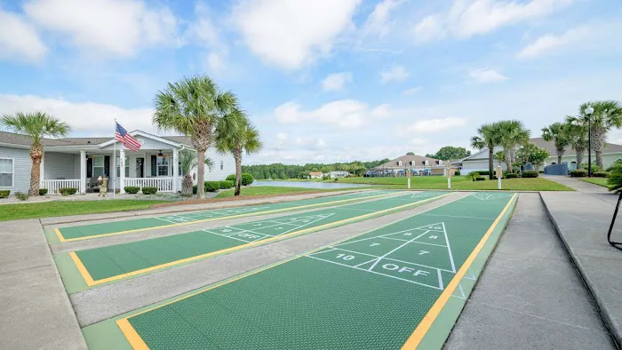 Lakeside Crossing Picture 6