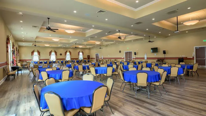 Lakeside Crossing Picture 7