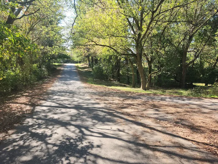 Belmont Trailer Court Picture 4