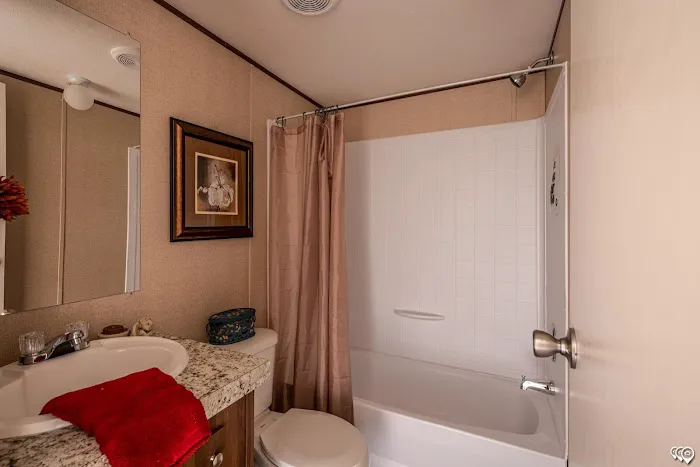 Carolina Estates Mobile Home Park Picture 5