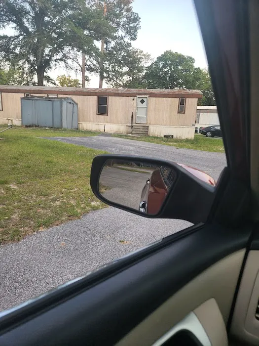 Country Squire Mobile Home Village Picture 4