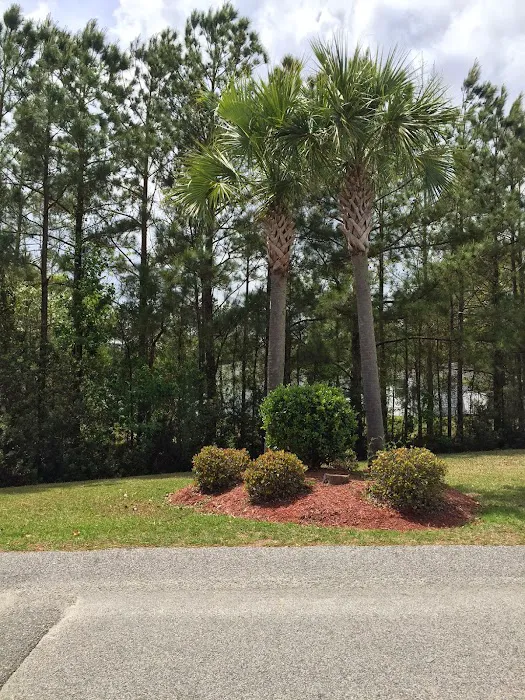 Bellamy Place Mobile Home Park Picture 7