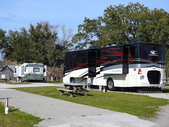 Hideaway RV Resort Picture 4