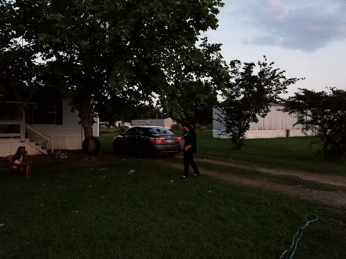 Saddlebrook Mobile Home Park Picture 4