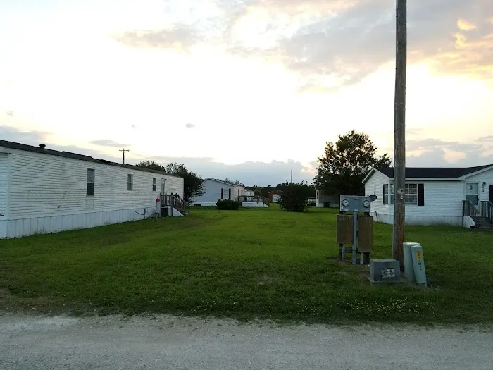 Saddlebrook Mobile Home Park Picture 1