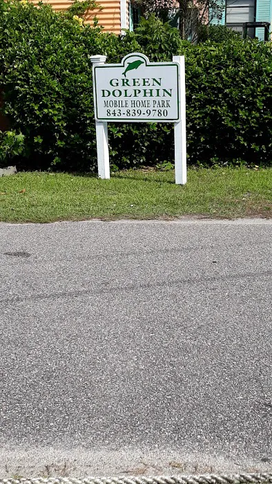 Green Dolphin Mobile Home Park Picture 3