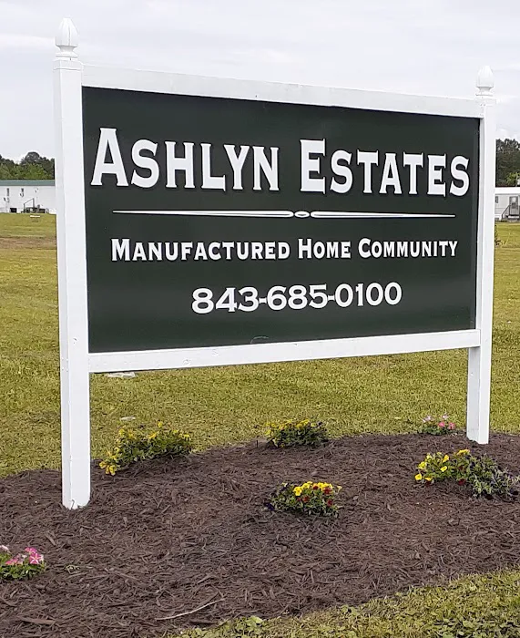 Ashlyn Estates Manufactured Home Community Picture 3