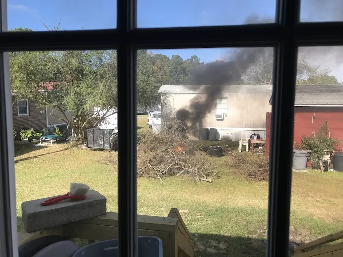 R & R Mobile Home Park Picture 2
