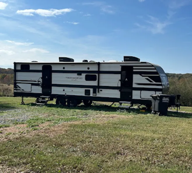 Rolling Hills Mobile Home and RV Park Picture 10