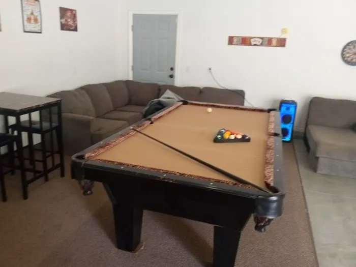 Harrolds Cabin Picture 1