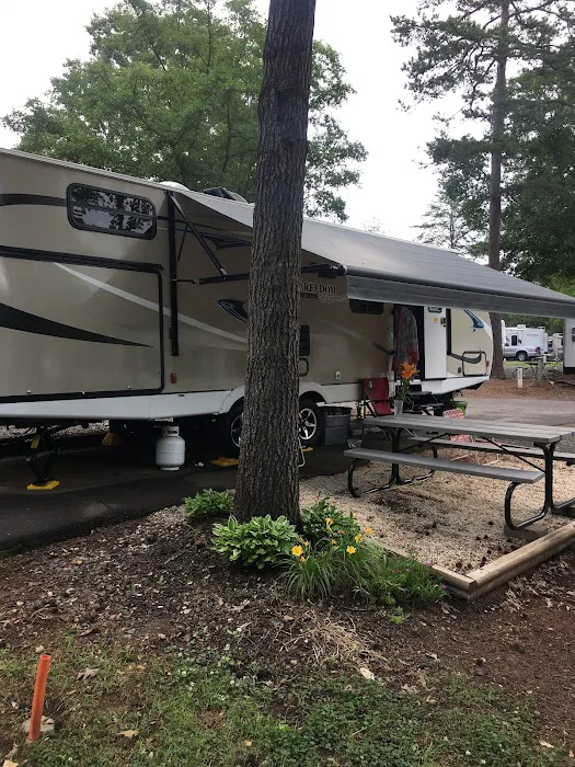 Crown Cove RV Park Picture 2