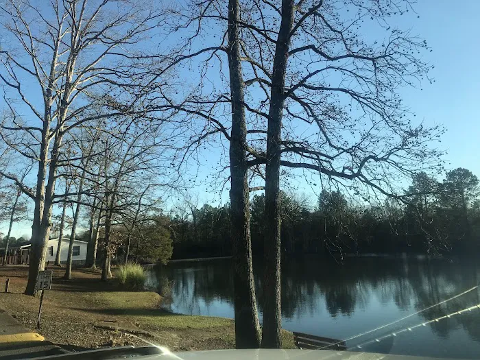 Twin Lakes Estate Picture 5