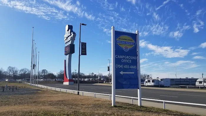 Camping World Racing Resort Picture 2