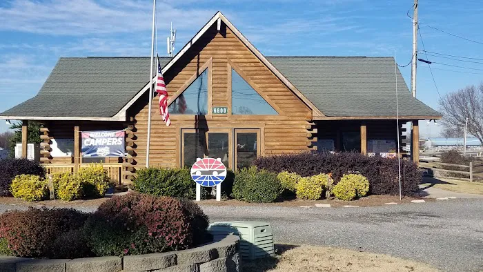 Camping World Racing Resort Picture 10