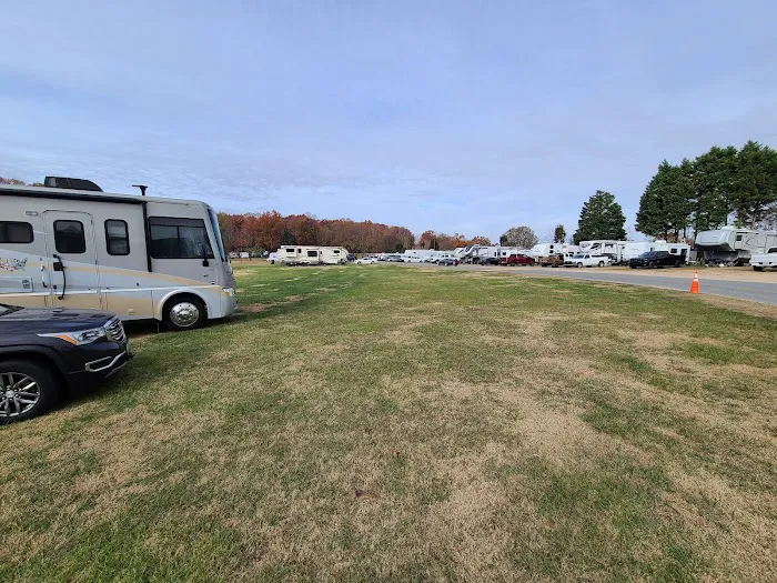 Apollo RV Park Picture 7