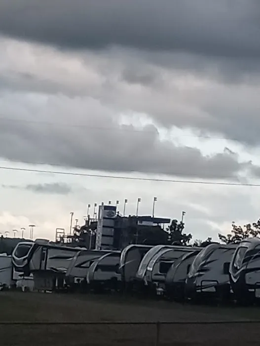 Apollo RV Park Picture 2