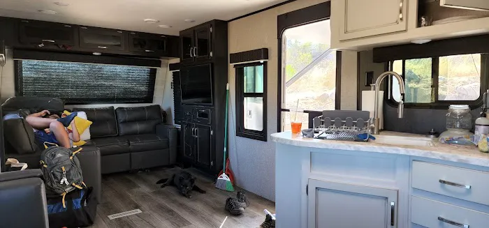 RedTail Rock at Splitrock Farm Picture 3