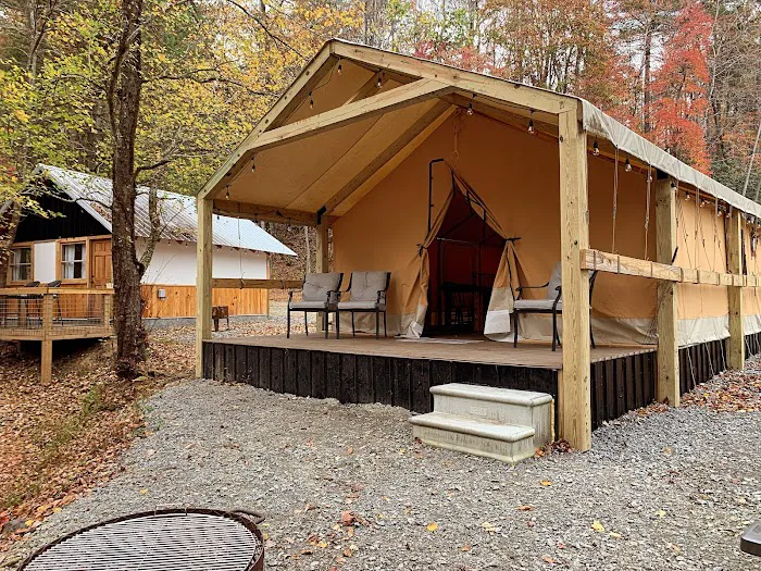 Triple Creek Outdoor Resort Picture 1