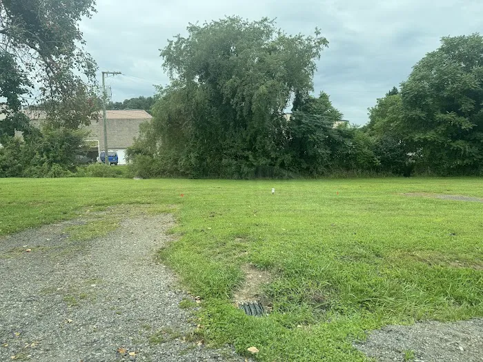 Glade Village Manufactured Home Community Picture 3