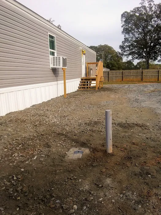 Hickory Ridge Mobile Home Park Picture 6