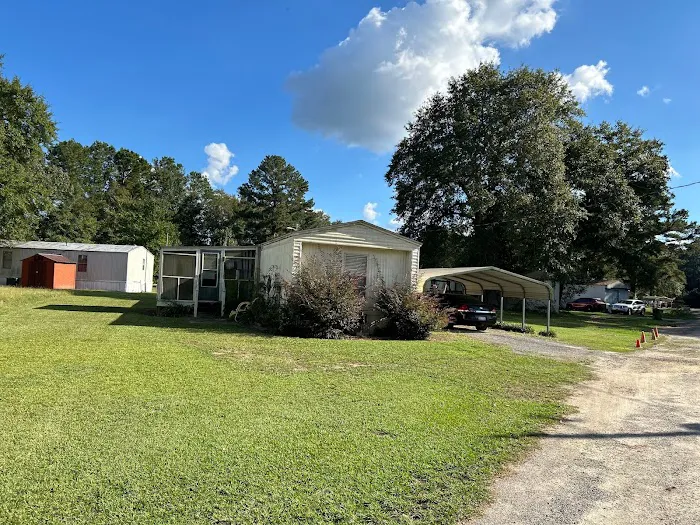 Florence Mobile Home Park Picture 3