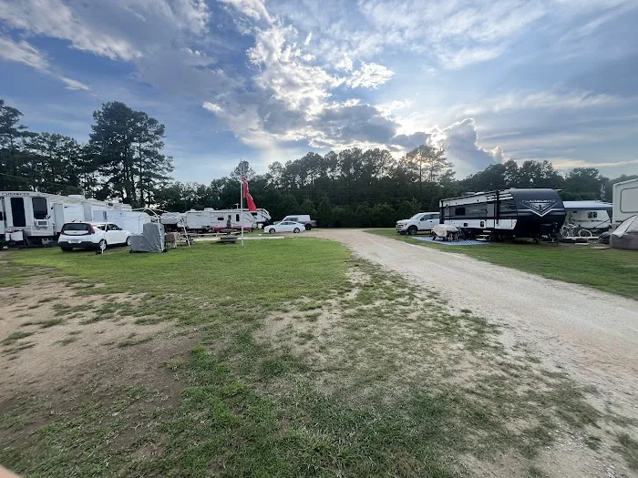 Big Cypress Lake RV Park Picture 3