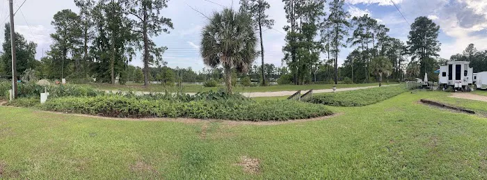 Big Cypress Lake RV Park Picture 2