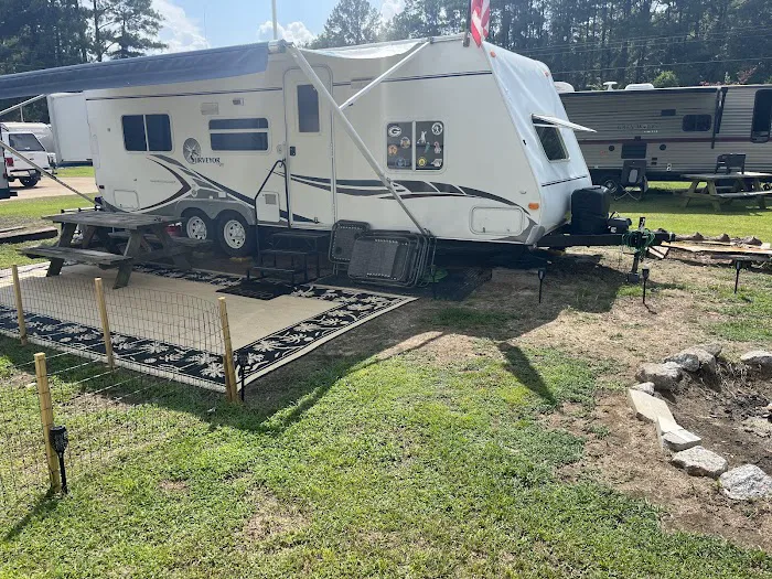 Big Cypress Lake RV Park Picture 9