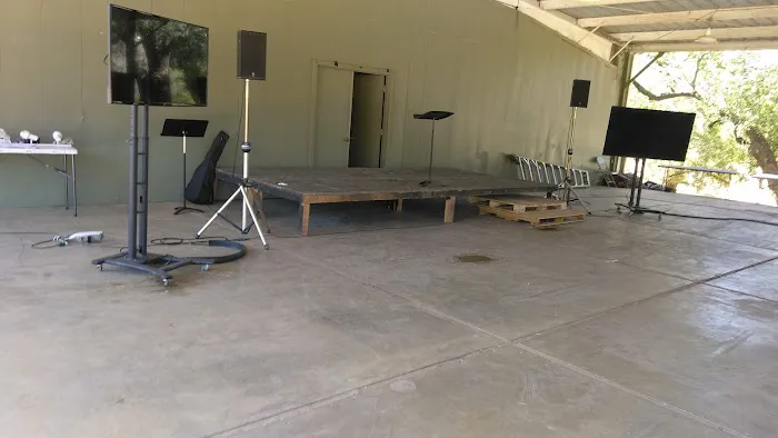 Live Oak Camp Picture 1