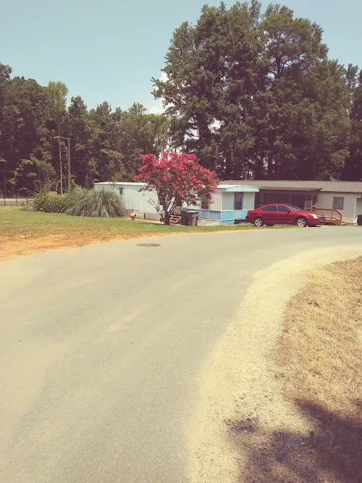 Forest Park Mobile Homes Picture 4