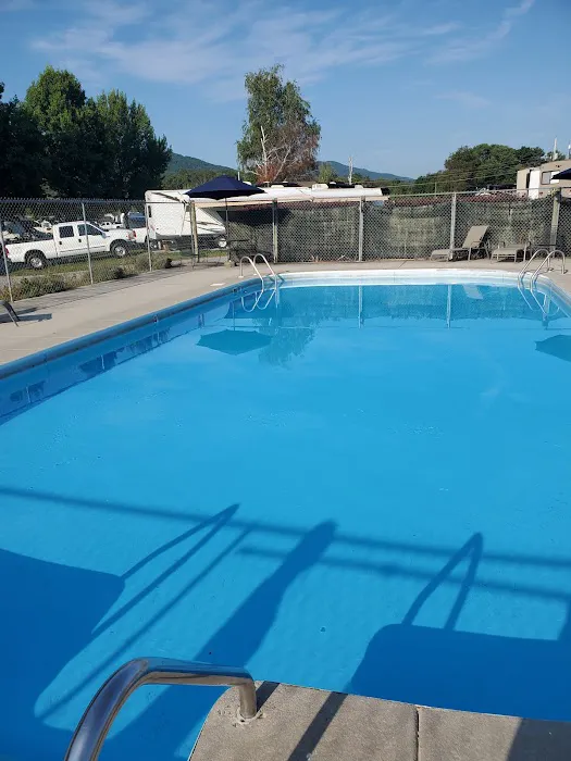 Fort Chiswell RV Park Picture 2